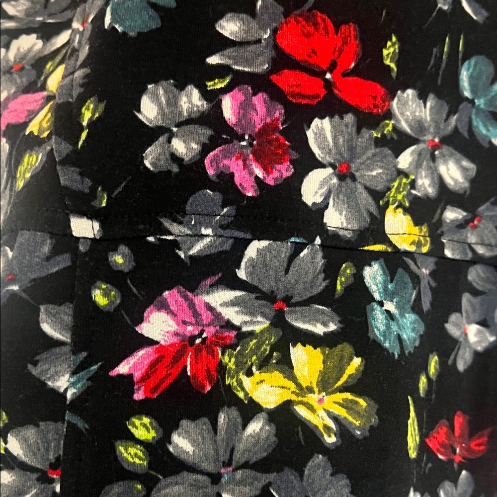 French Connection Black Floral Midi Dress - Picture 8 of 8